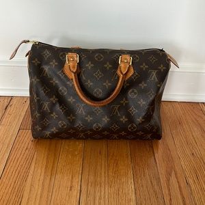 Authentic Louis Vuitton Speedy 30 Hand Bag